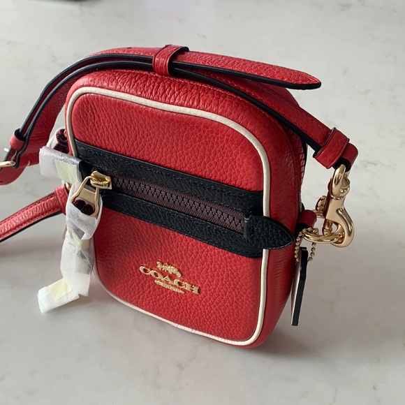 🔥NWT Coach Crossbody Bag - Picture 2 of 6